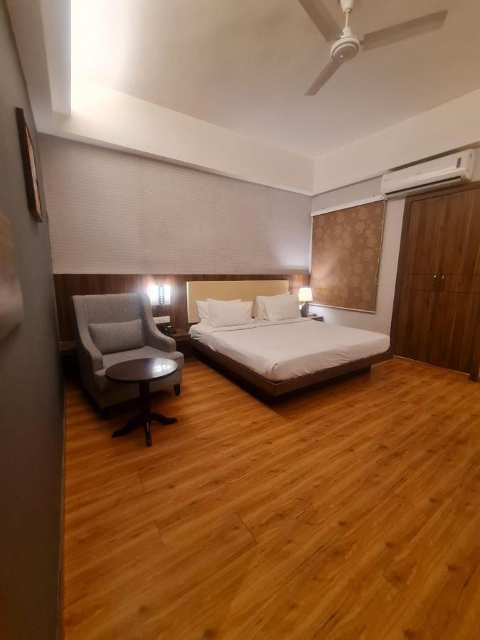 Hotel Lemon Park Haldwāni Extérieur photo