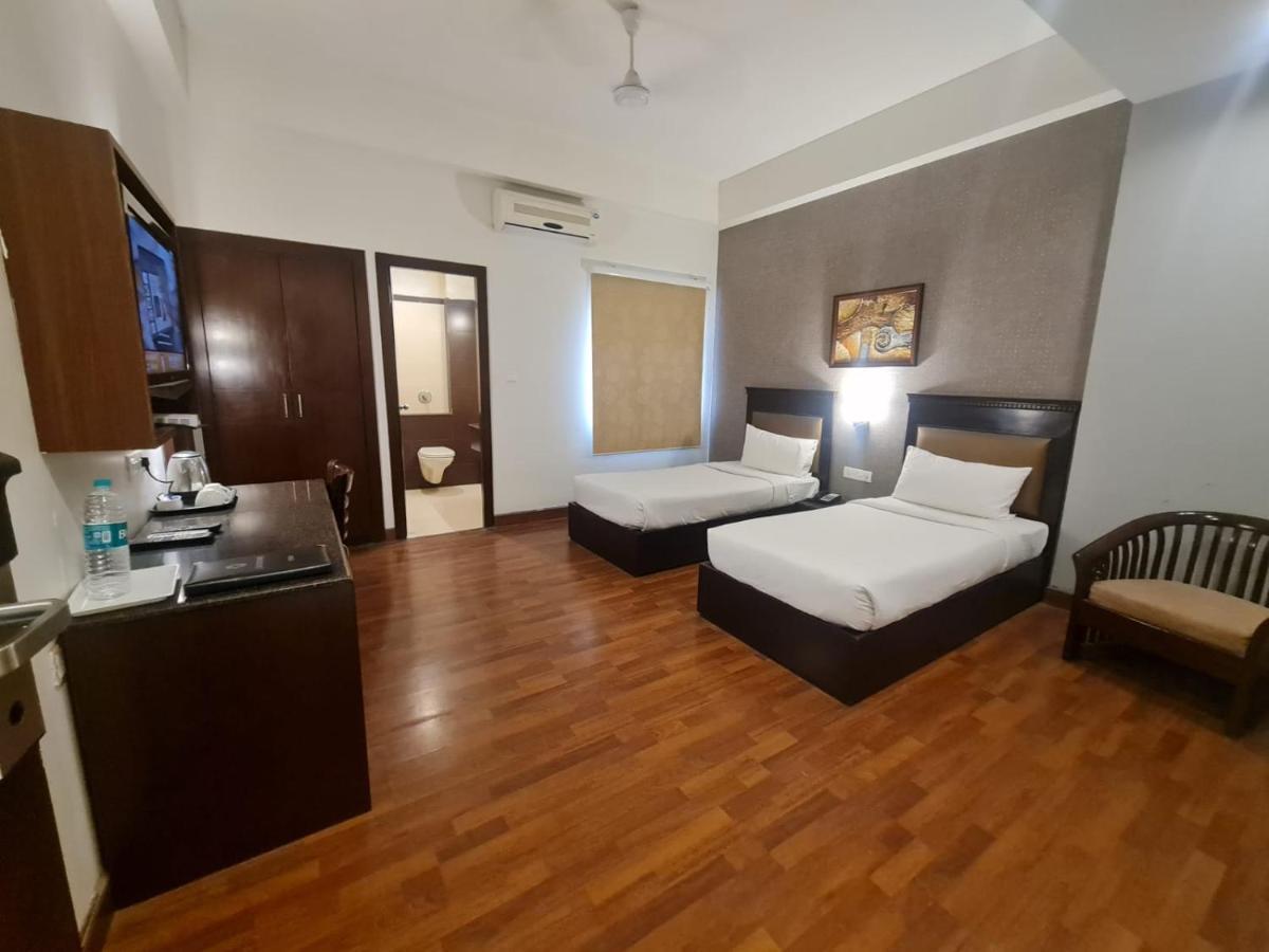 Hotel Lemon Park Haldwāni Extérieur photo